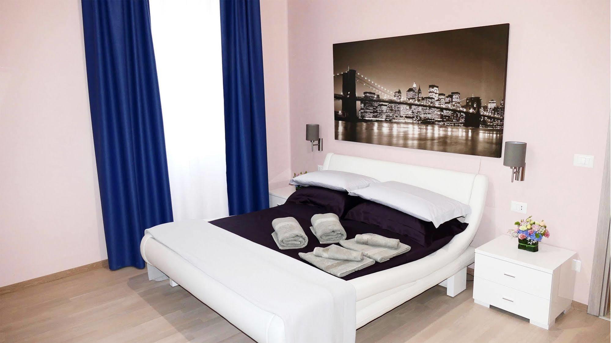 Cairoli Exclusive Rooms & Suite Brindisi Exterior foto