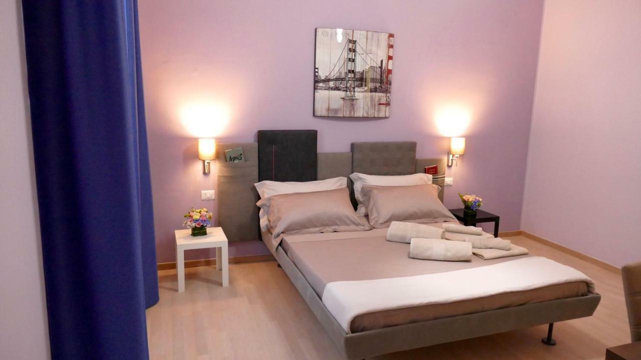 Cairoli Exclusive Rooms & Suite Brindisi Exterior foto