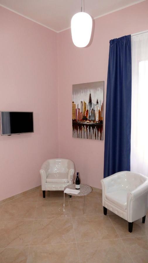 Cairoli Exclusive Rooms & Suite Brindisi Exterior foto