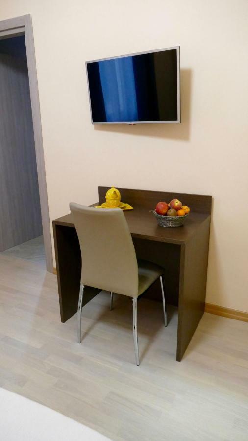 Cairoli Exclusive Rooms & Suite Brindisi Exterior foto