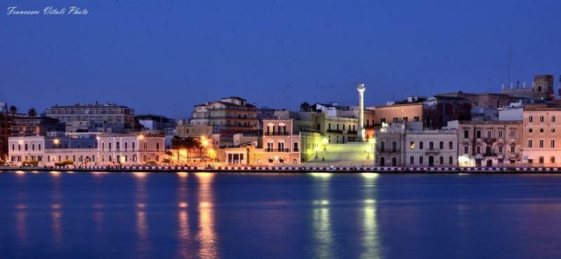 Cairoli Exclusive Rooms & Suite Brindisi Exterior foto